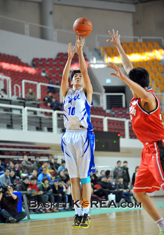 jo04