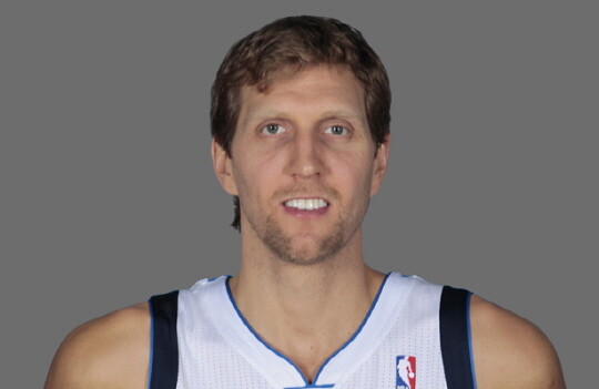 Dirk Nowitzki (2)