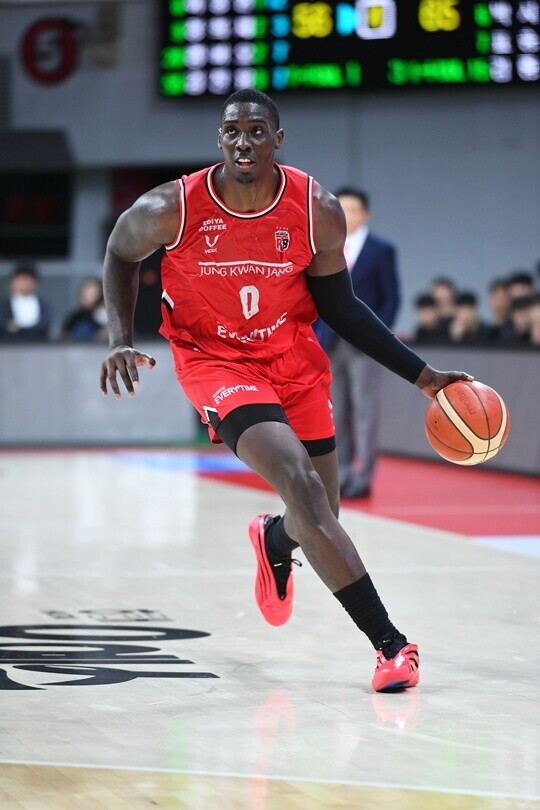 소노, 'KBL 경력자'...