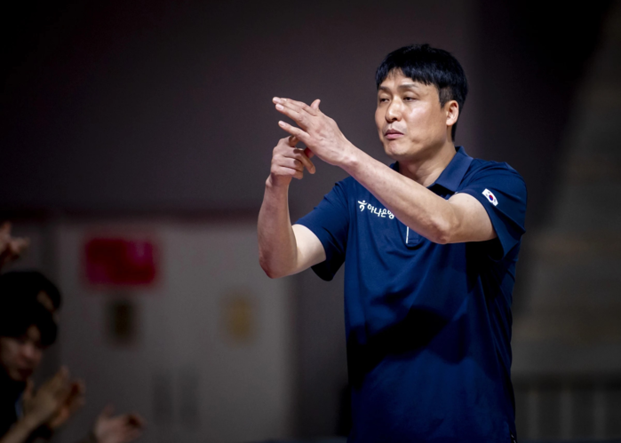 [男 U18] ‘예선전 무패’ 8강 ...